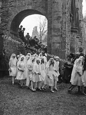 PROCESSION IN THE ABBET SCENES WITHIN THE ABBEY